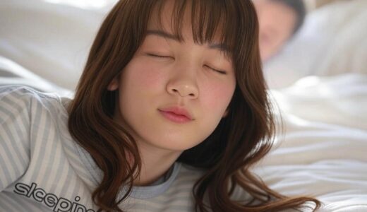 ベッドで眠る女性